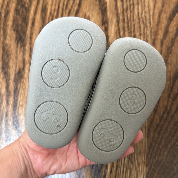 See Kai run baby shoes size 3 - Picture 2 of 2